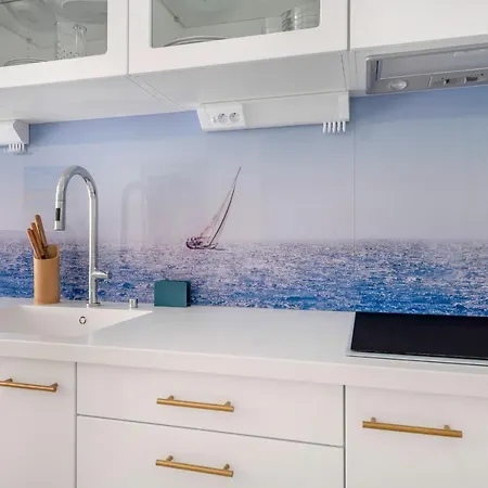 Dans Avec Piscine Pour 6 Apartment *