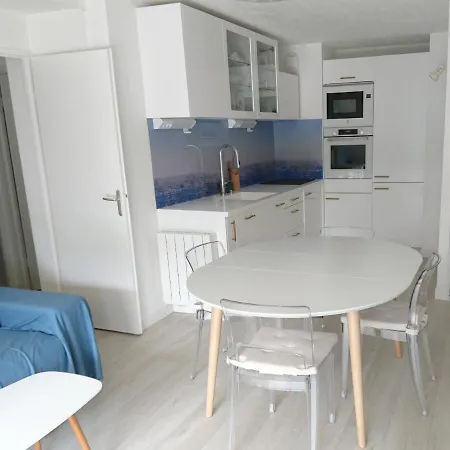 Dans Avec Piscine Pour 6 *